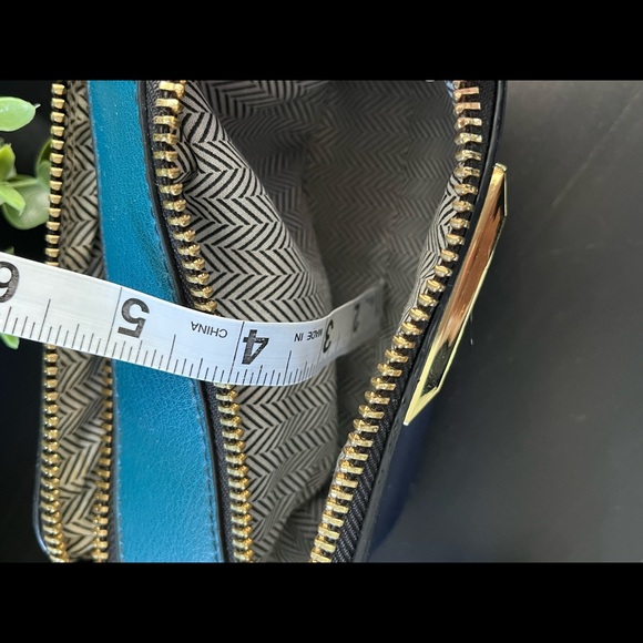 Steve Madden - Picture 4 of 5